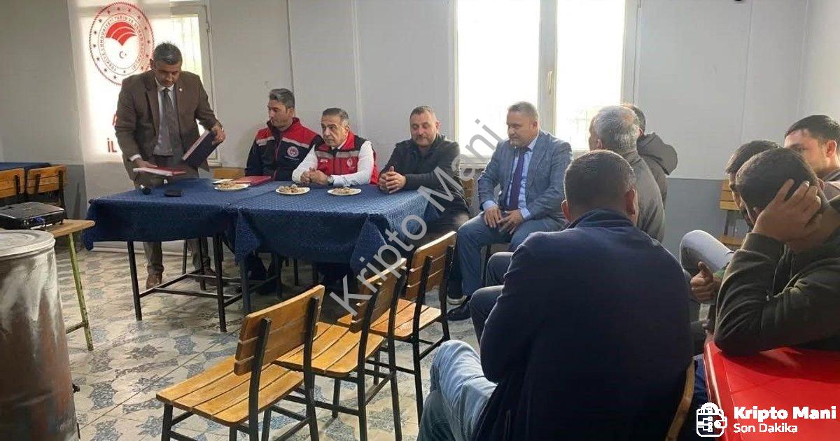 "Aydın’da Tarımın Geleceği Sahada Belirleniyor: Üreticilerle Dev Buluşma" başlıklı haber için fotore